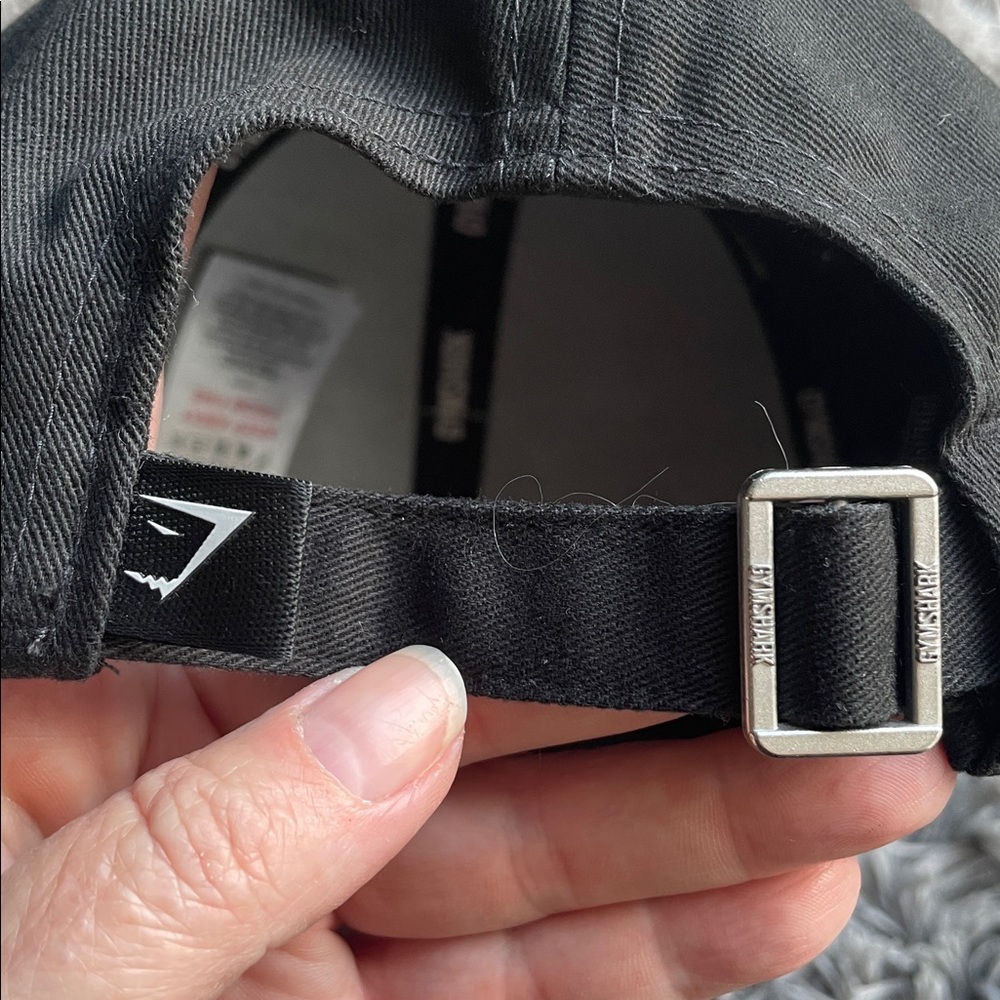 Gymshark NWOT Black ‘The Legacy Cap’ - Picture 5 of 9